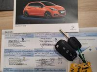 Usata Peugeot 208 Allure 75 CV (55 kW) 2016 Blu Utilitaria