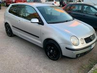 Usata VW Polo 64 CV (47 kW) 2002 Grigio Utilitaria