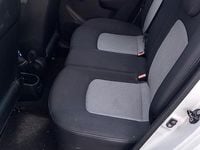 Usata Hyundai i10 Dynamiq 77 CV (56 kW) 2009 Grigio Utilitaria