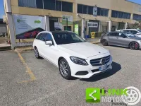 Usata Mercedes C220 Premium 170 CV (125 kW) 2016 Bianco Station wagon