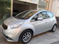 Usata Kia Venga 90 CV (66 kW) 2019 Grigio Utilitaria