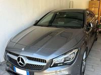 Begagnad Mercedes CLA180 Shooting Brake Premium 122 HK (89 kW) 2017 Grå Kombi