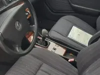Usata Mercedes 200 122 CV (89 kW) 1992 Verde Berlina