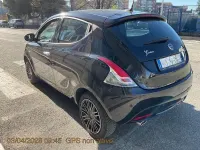 Usata Lancia Ypsilon Silver 69 CV (50 kW) 2022 Blu Utilitaria