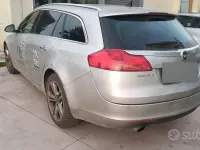 Usata Opel Insignia 174 CV (127 kW) 2015 Grigio Station wagon
