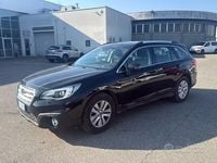 Usata Subaru Outback Style 150 CV (110 kW) 2015 Nero Station wagon