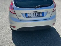 Usata Ford Fiesta Titanium 82 CV (60 kW) 2013 Grigio Berlina