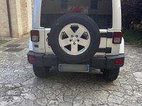Usata Jeep Wrangler Sahara 200 CV (147 kW) 2013 Grigio SUV