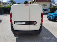 Usata Fiat Doblò Business 105 CV (77 kW) 2021 Bianco Monovolume