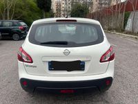 Usata Nissan Qashqai Visia 110 CV (80 kW) 2013 Bianco SUV