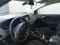 Usata Ford Focus 120 CV (88 kW) 2015 Grigio Berlina