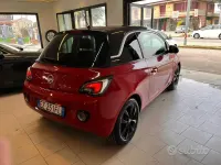 Usata Opel Adam Jam 70 CV (51 kW) 2015 Rosso Utilitaria