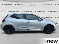Usata Renault Clio Zen 91 CV (66 kW) 2021 Grigio Utilitaria