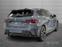 Usado BMW 118 M Sport 150 HP (110 kW) 2025 Cinzento Citadino