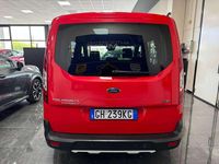 Usata Ford Tourneo Active 120 CV (88 kW) 2022 Race red Furgone