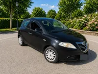 Usata Lancia Ypsilon 95 CV (69 kW) 2012 Nero Utilitaria