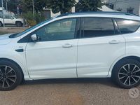 Usata Ford Kuga ST-Line 120 CV (88 kW) 2017 Bianco SUV