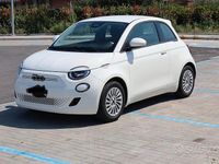 Usata Fiat 500e Pop 41 kW (57 CV) 2024 Bianco Berlina