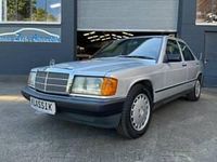 Usata Mercedes 190 160 CV (117 kW) 1988 Argento Berlina