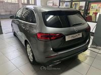 Usata Mercedes B180 Executive 109 CV (80 kW) 2019 Grigio Monovolume
