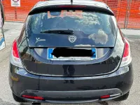 Usata Lancia Ypsilon 95 CV (69 kW) 2013 Nero Utilitaria