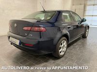 Usata Alfa Romeo 159 Distinctive 160 CV (117 kW) 2006 Blu Berlina