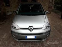 Usata VW up! Move 68 CV (50 kW) 2018 Grigio Utilitaria