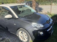 Usata Opel Adam Glam 87 CV (63 kW) 2017 Utilitaria