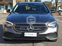 Usata Mercedes E220 194 CV (142 kW) 2022 Grigio Station wagon