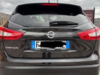 Usata Nissan Qashqai Tekna 131 CV (96 kW) 2017 Nero SUV