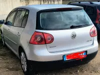 Usata VW Golf IV 140 CV (102 kW) 2004 Grigio Berlina