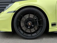 Nuova Porsche 911 Carrera GTS 484 CV (355 kW) 2025 Giallo Berlina