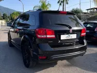 Usata Fiat Freemont Lounge 170 CV (125 kW) 2014 Nero SUV