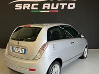 Usata Lancia Ypsilon 75 CV (55 kW) 2013 Grigio Utilitaria