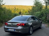 Usata VW Passat 140 CV (102 kW) 2013 Marrone Berlina