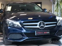 Usata Mercedes C220 170 CV (125 kW) 2015 Blu Station wagon