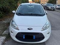 Usata Ford Ka 73 CV (53 kW) 2016 Bianco Berlina