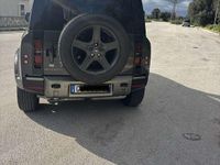 Usata Land Rover Defender SE 200 CV (147 kW) 2024 SUV