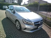Usata Mercedes A200 136 CV (100 kW) 2018 Argento met Berlina