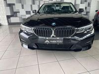 Usata BMW 320 Sport Line 190 CV (139 kW) 2022 Saphireschwrz metallizzato Berlina