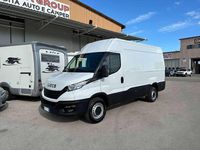 Usata Iveco Daily 136 CV (100 kW) 2021 Bianco Furgone