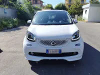 Usata Smart ForFour Passion 70 CV (51 kW) 2017 Bianco Utilitaria