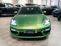 Usata Porsche Panamera 480 CV (353 kW) 2021 Verde Berlina