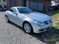 Usata Mercedes SLK200 192 CV (141 kW) 2004 Grigio Cabrio