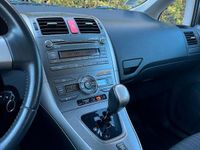 Usata Toyota Auris 124 CV (91 kW) 2009 Grigio Utilitaria