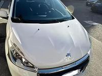 Usata Peugeot 208 82 CV (60 kW) 2016 Bianco Utilitaria