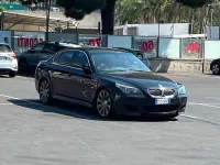 Usata BMW 535 272 CV (200 kW) 2006 Nero Station wagon