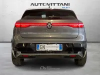 Usado Renault Megane E-Tech Techno 55 kW (75 CV) 2023 Gris Berlina