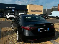 Usata Alfa Romeo Giulia 180 CV (132 kW) 2016 Nero Berlina