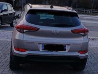 Usata Hyundai Tucson Xpossible 141 CV (103 kW) 2016 Bronzo SUV
